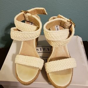 Steve Madden Fantasik Wedges